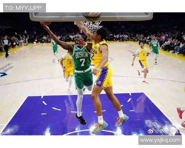 2010年湖人与凯尔特人经典对决赛程回顾与精彩瞬间分析